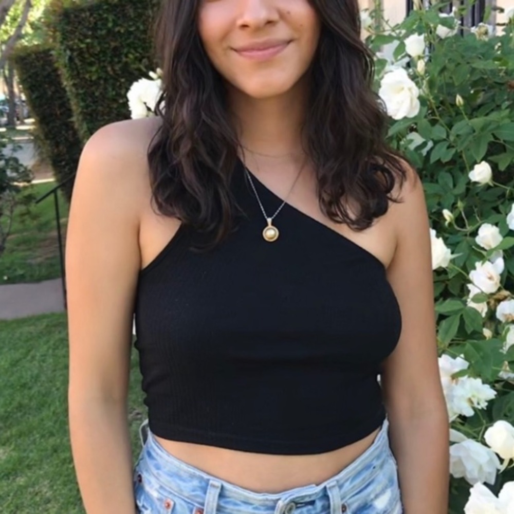 One shoulder crop top - black - top shop - size 4